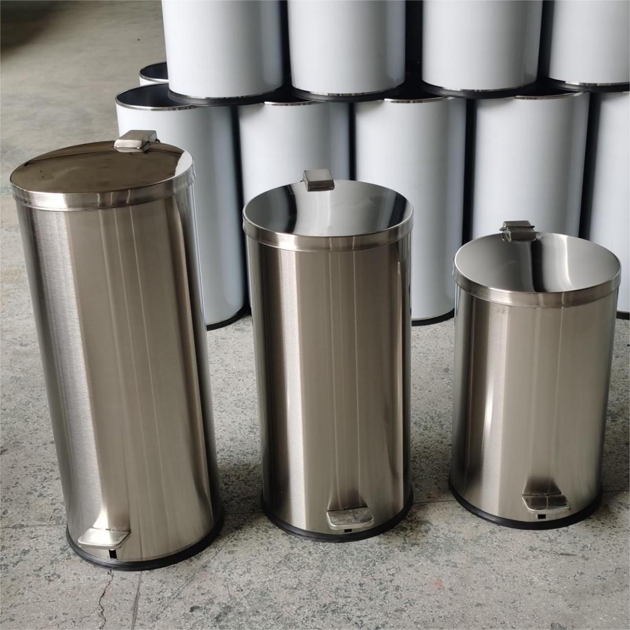 Stainelss Steel Pedal Bin