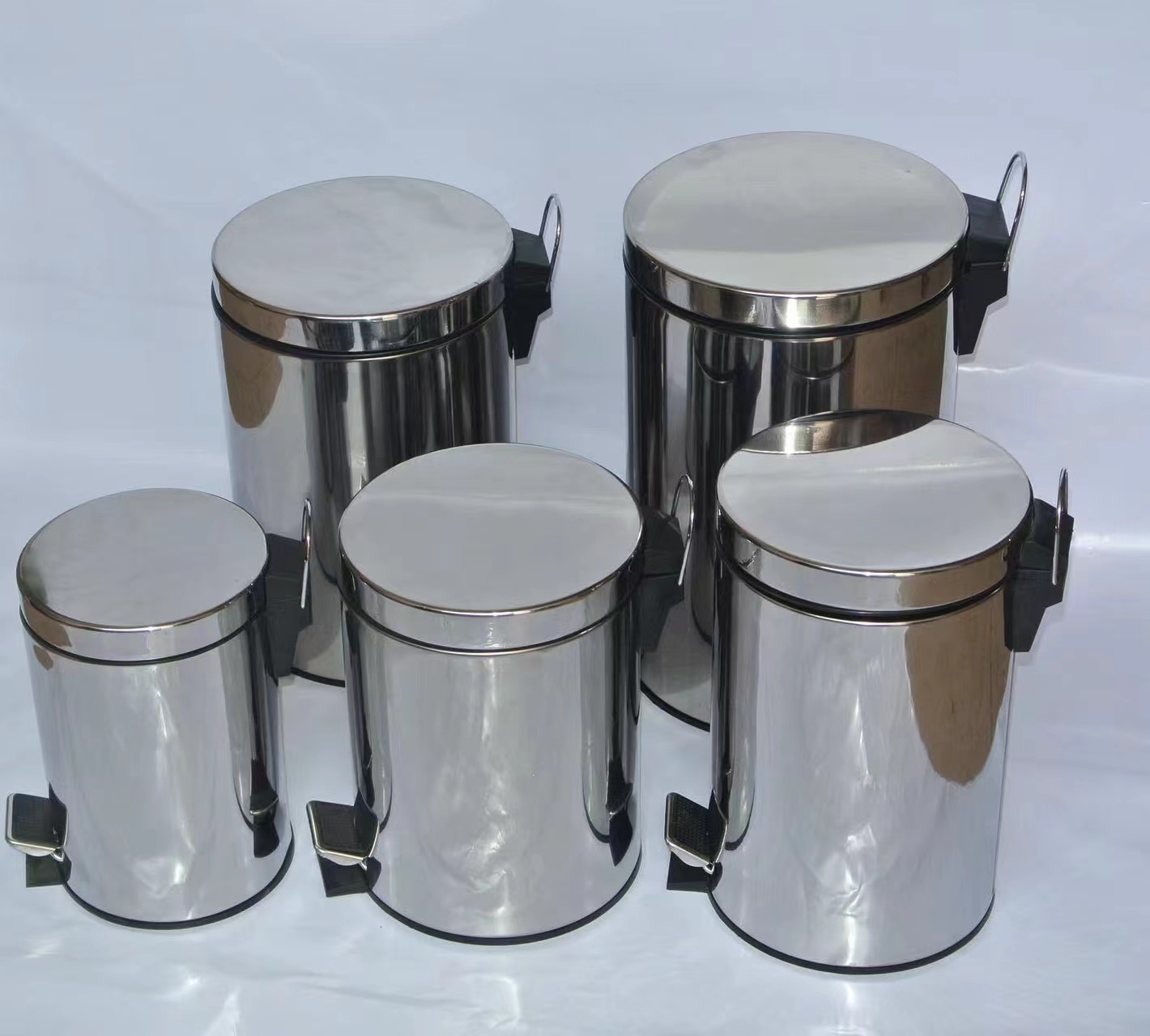 Pedal bin